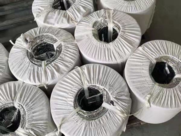 鋼板膩?zhàn)又顾畮?/><span id=