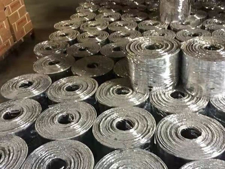 鋼板膩?zhàn)又顾畮?/><span id=